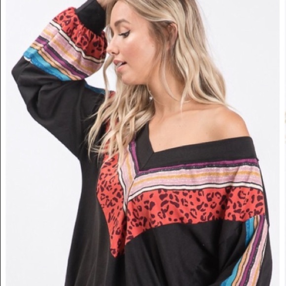 Bishop sleeve leopard print top - Picture 2 of 6